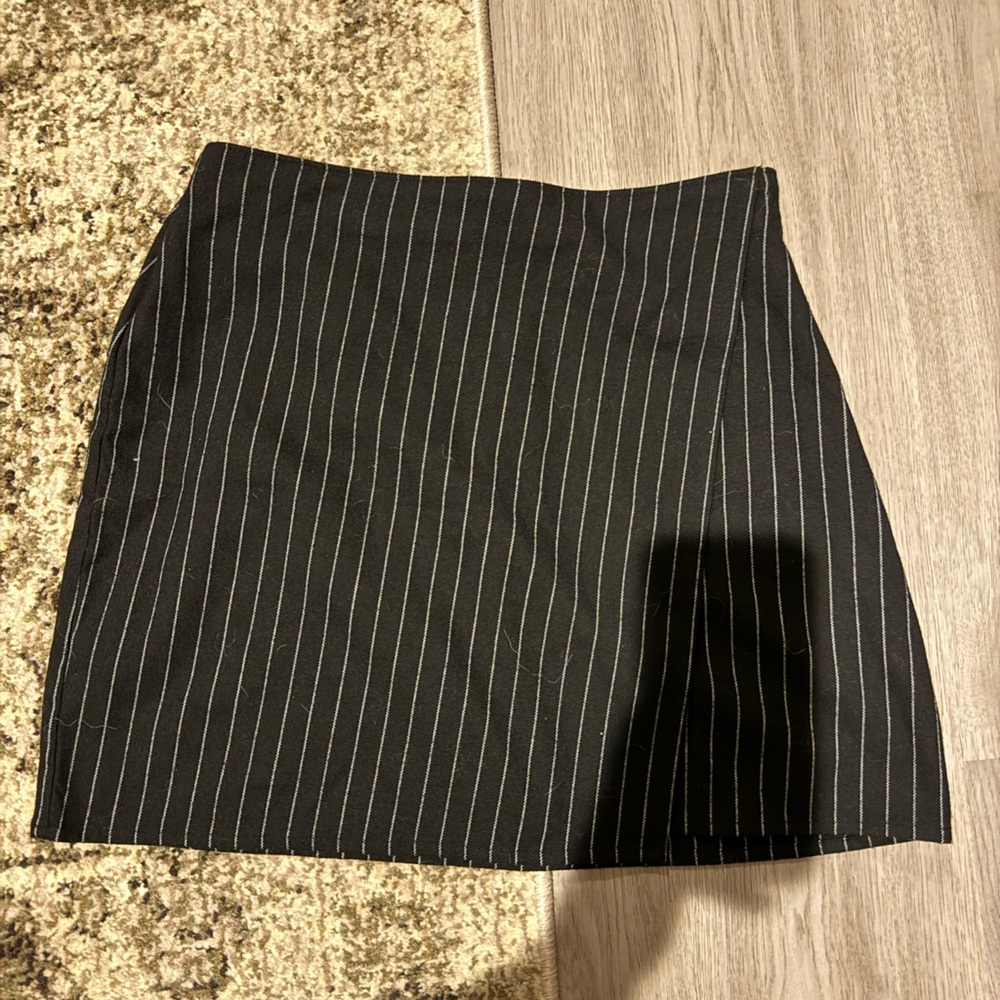Hollister high-rise pleated mini skirt